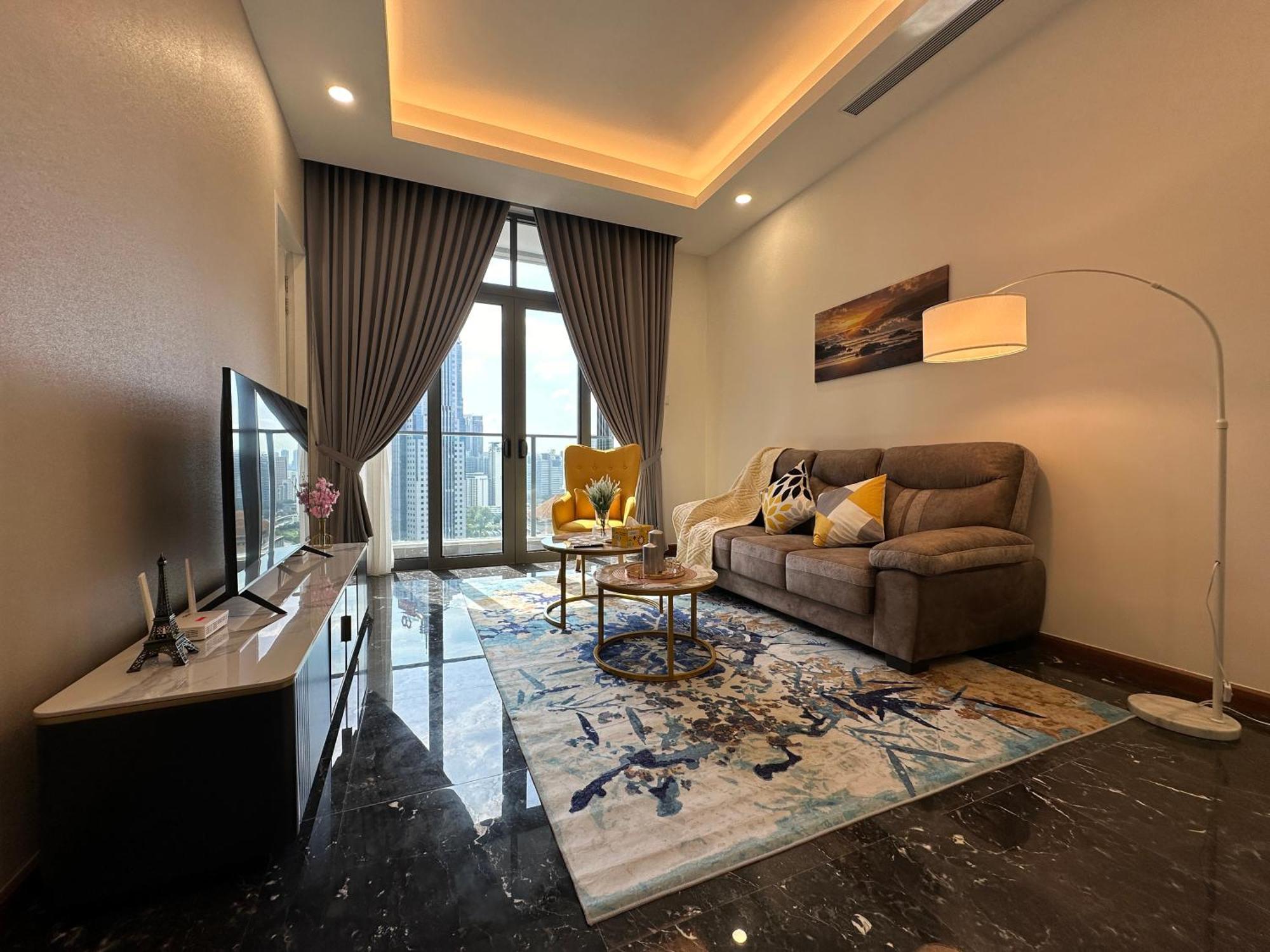 Royce Residences By Romeo Bnb Куала Лумпур Екстериор снимка