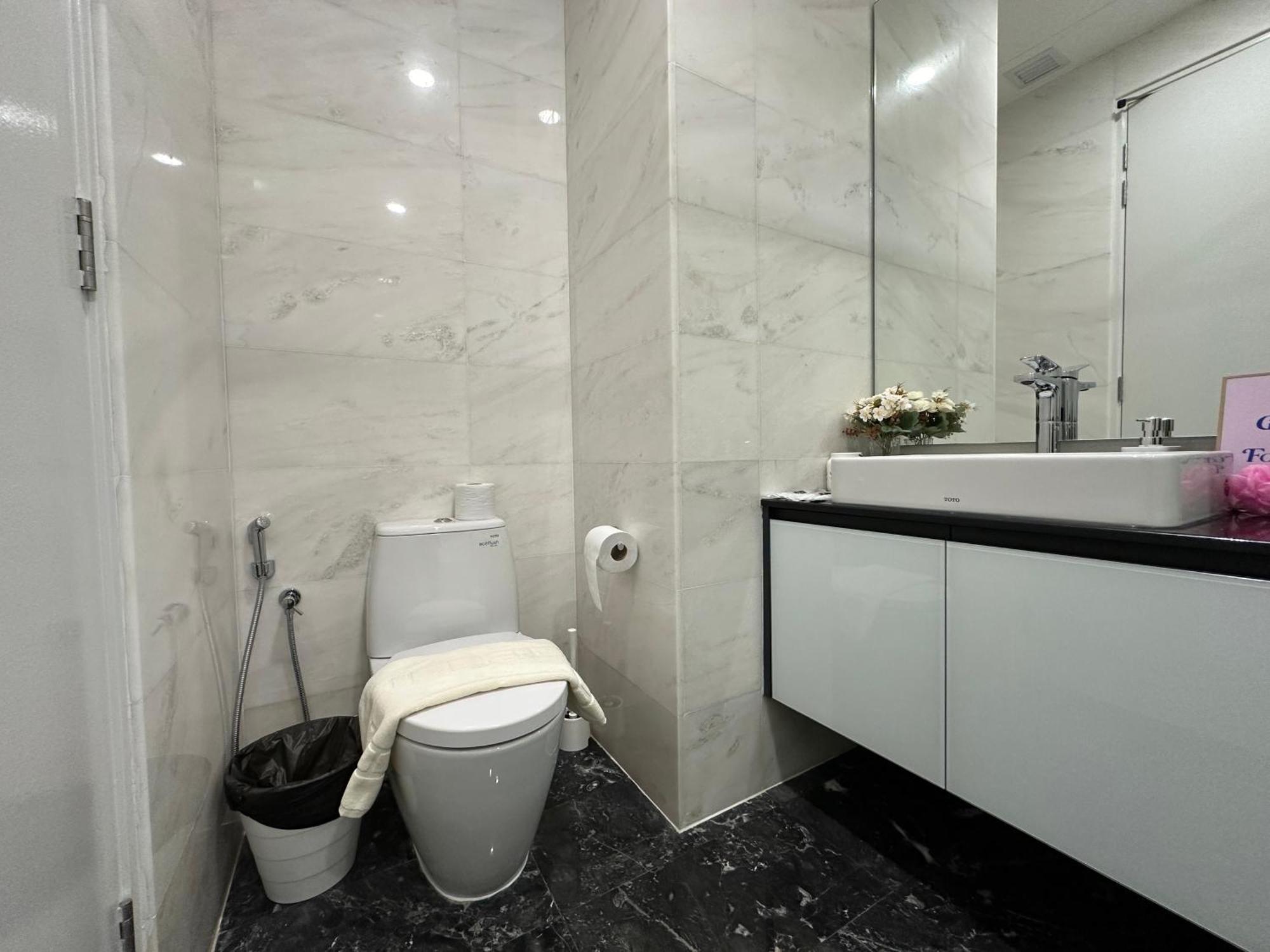 Royce Residences By Romeo Bnb Куала Лумпур Екстериор снимка