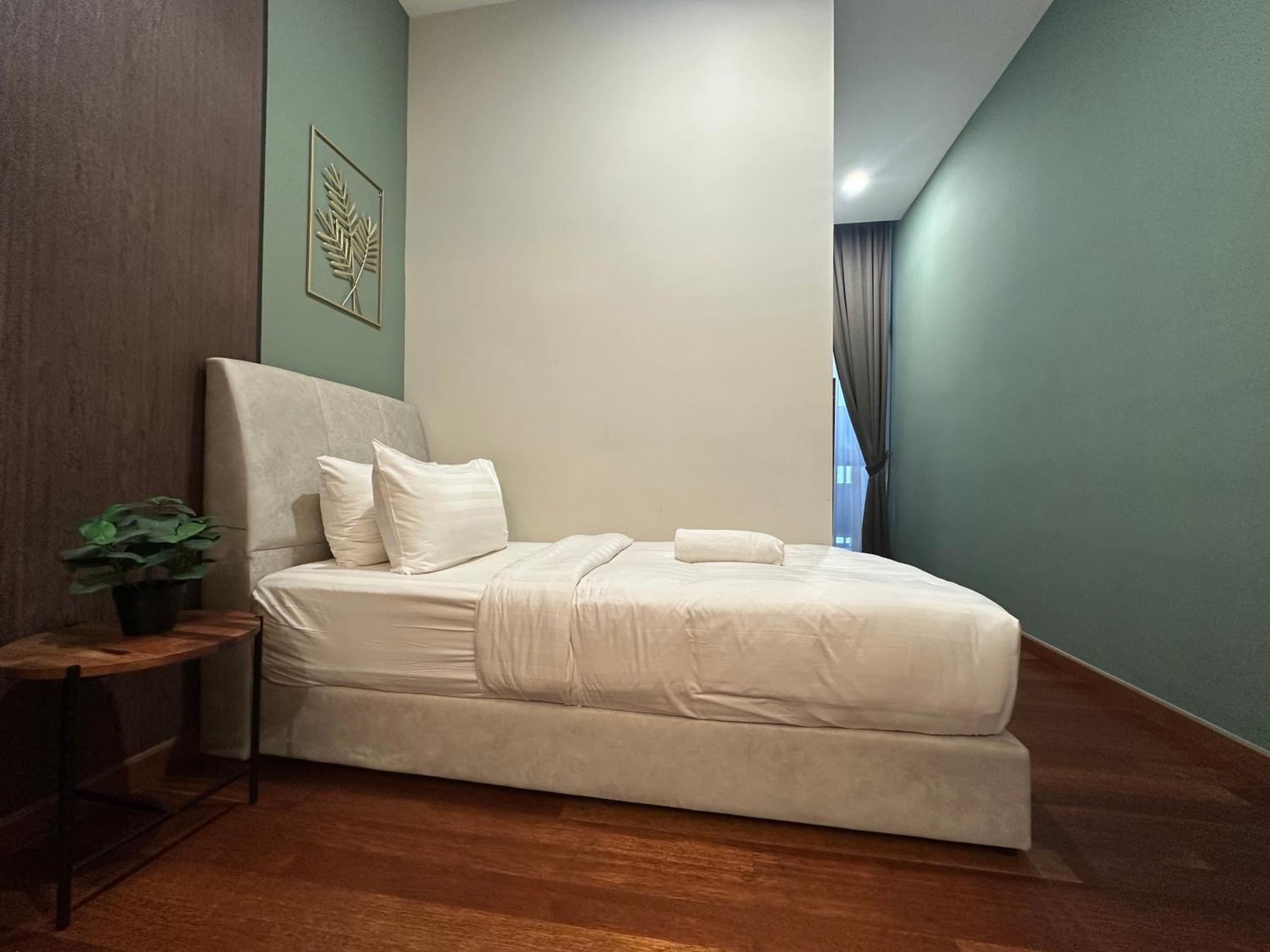 Royce Residences By Romeo Bnb Куала Лумпур Екстериор снимка